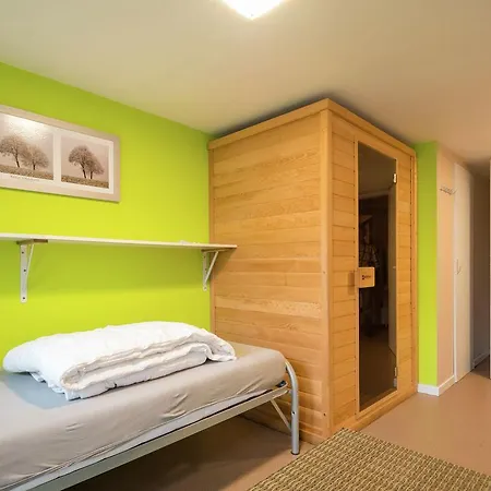 Spacious In Robertville With Swimming Pool Ferienhaus Weismes