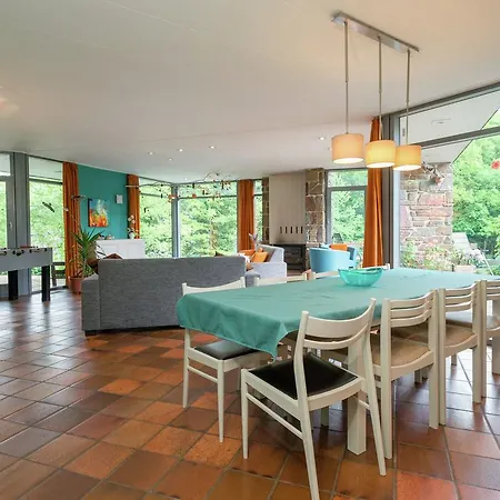 Tatil Evi Spacious In Robertville With Swimming Pool